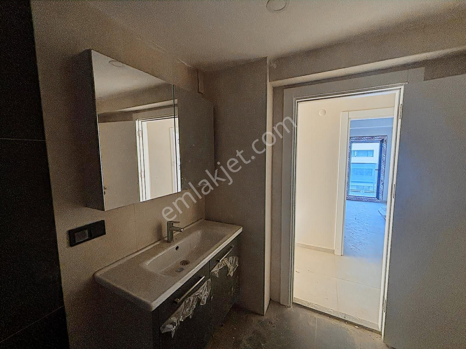 İzmir Bayraklı Manavkuyu Satılık 125 M2 Brüt Lüks Sıfır Daire - Görsel 16