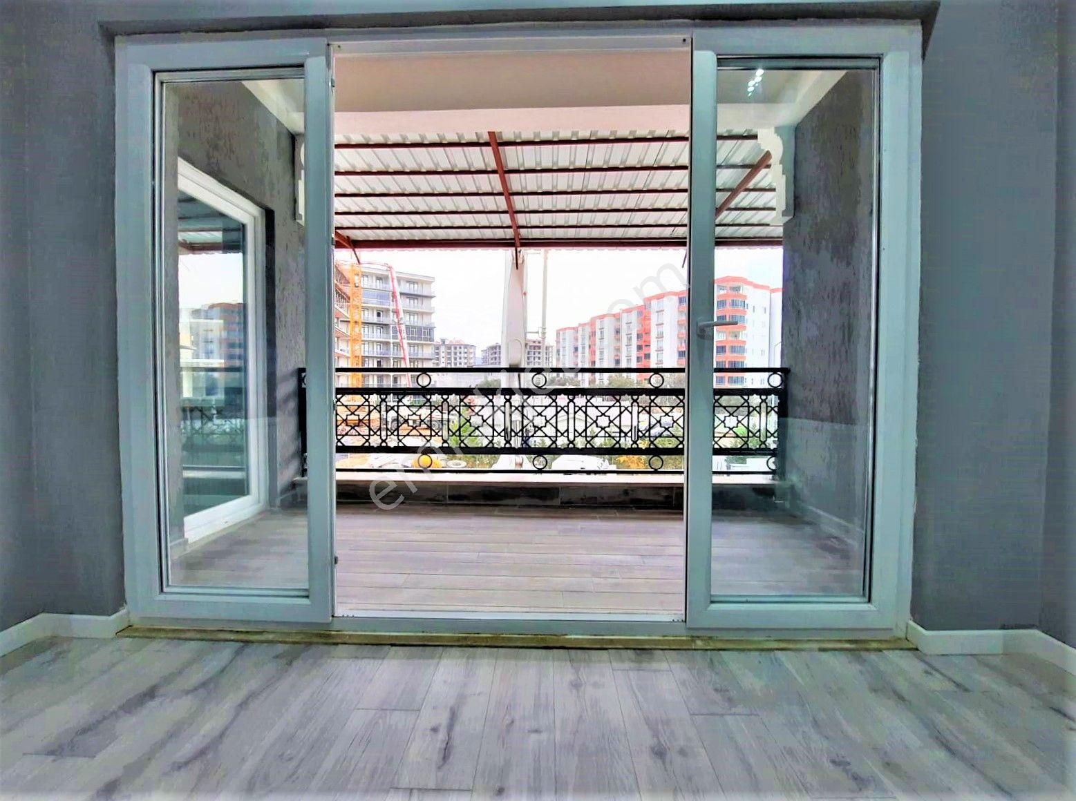 Aygülden Edremit Kadıköy'de Nezih Site İçi Havuzlu Otoparklı Fitness Salonu Saunalı 2+1satılık Daire - Görsel 9