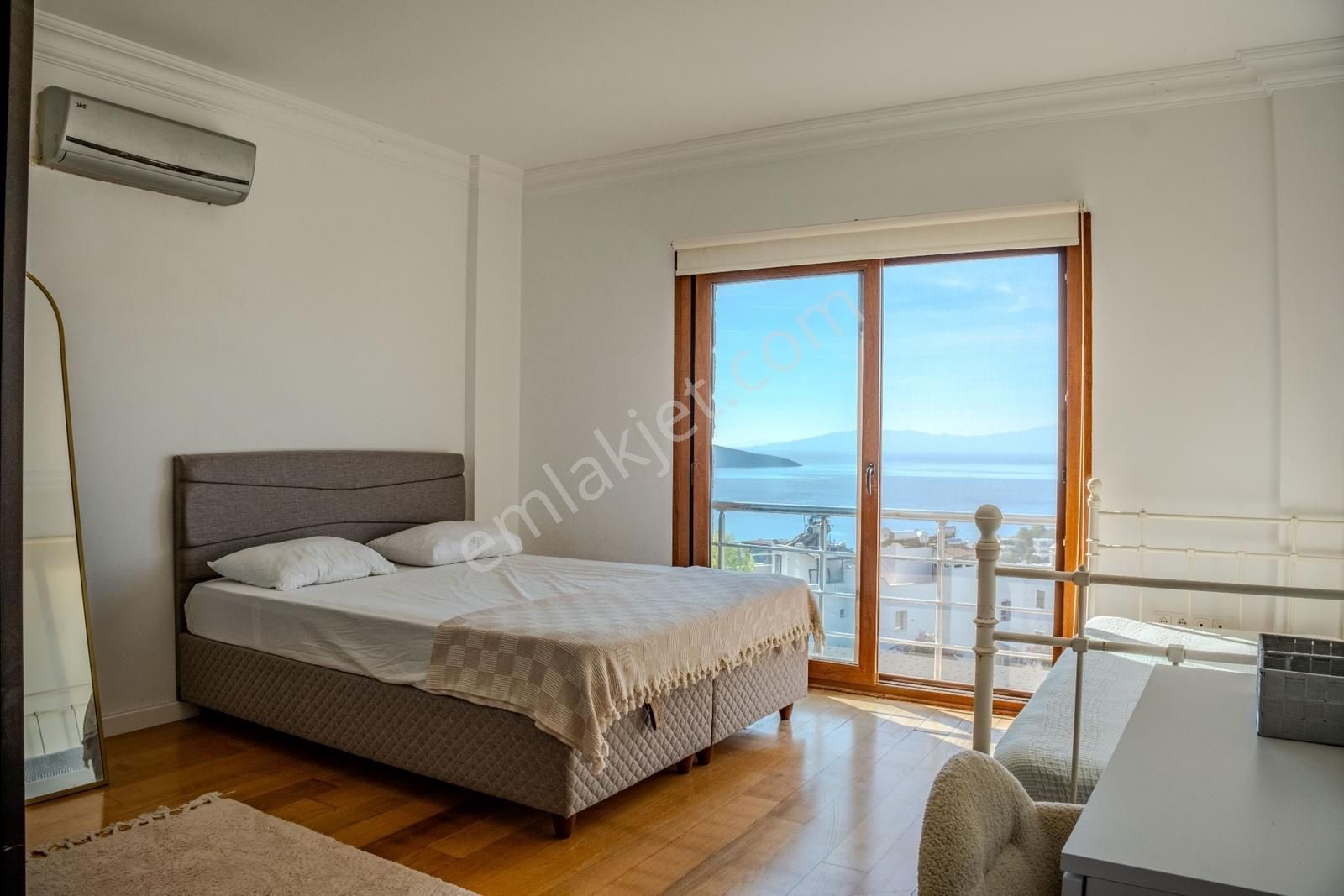 Bodrum Kumbahçe Kale Ve Deniz Manzaralı Satılık Müstakil Villa - Görsel 19