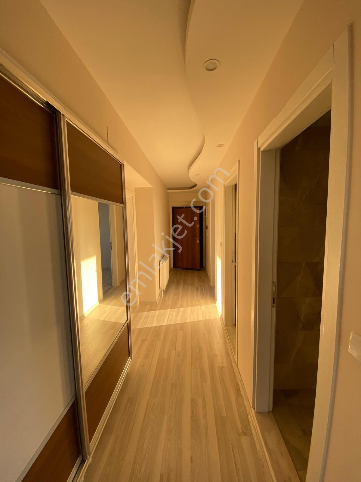 Ocaklı Mahallesinde 4.kat Ara Kat Asansörlü Sıfır Ayarında 3+1 Kiralık Daire - Görsel 10