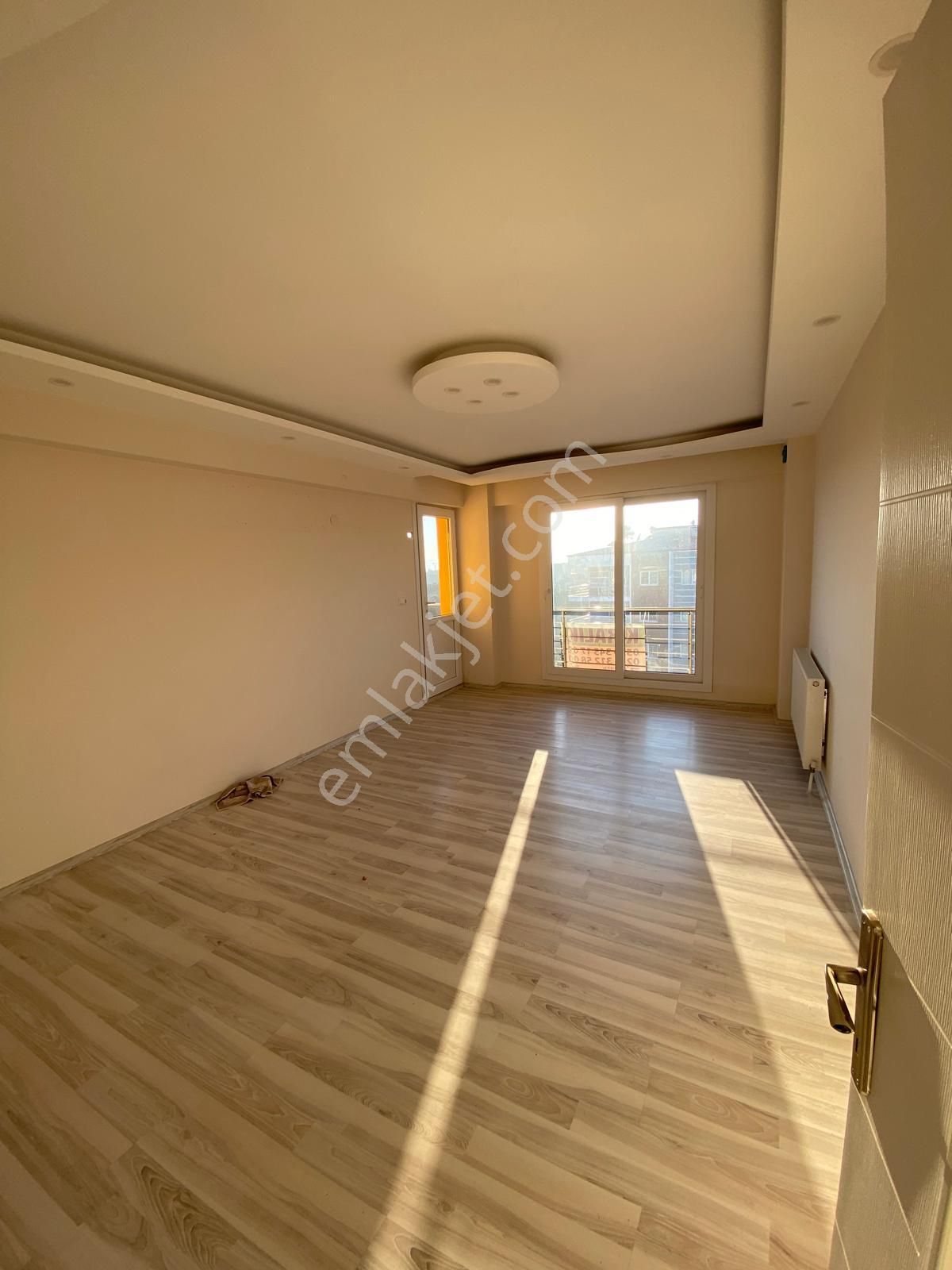 Ocaklı Mahallesinde 4.kat Ara Kat Asansörlü Sıfır Ayarında 3+1 Kiralık Daire - Görsel 3