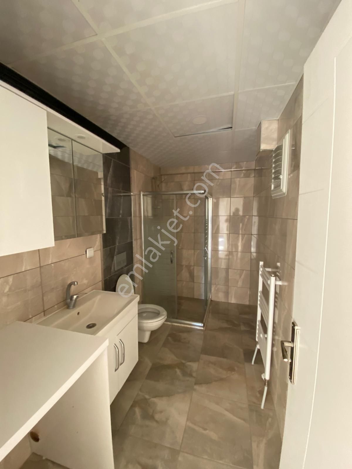 Ocaklı Mahallesinde 4.kat Ara Kat Asansörlü Sıfır Ayarında 3+1 Kiralık Daire - Görsel 5