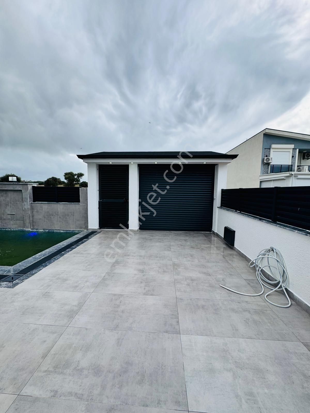 Didimde Satılık Sağtur Bölgesinde Havuzlu Araba Garajlı Villa - Görsel 14