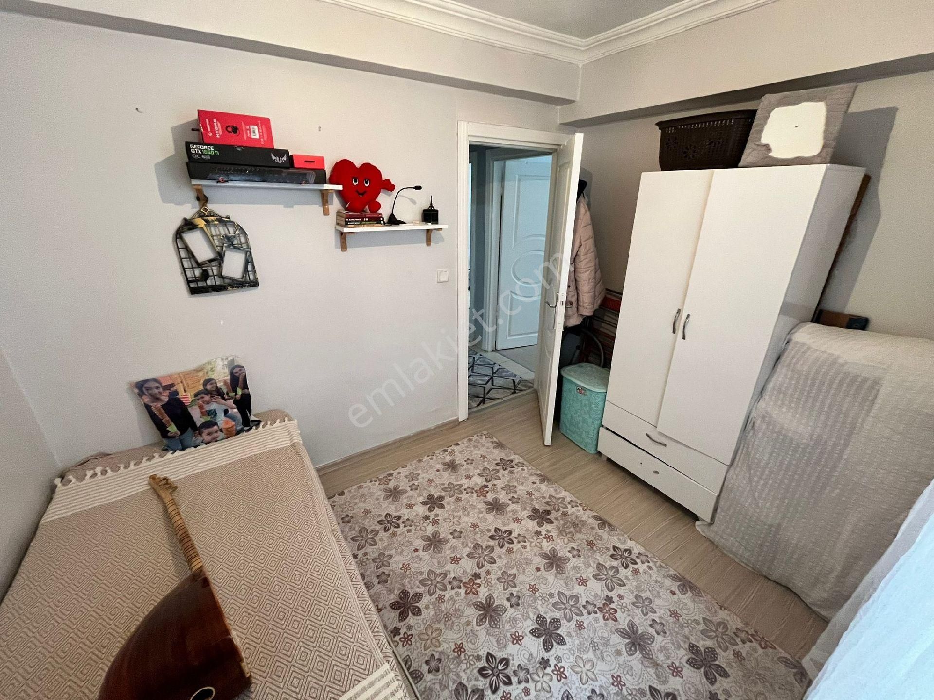 Hüseyingazi Göbekte 1.katta 3+1 - Görsel 23