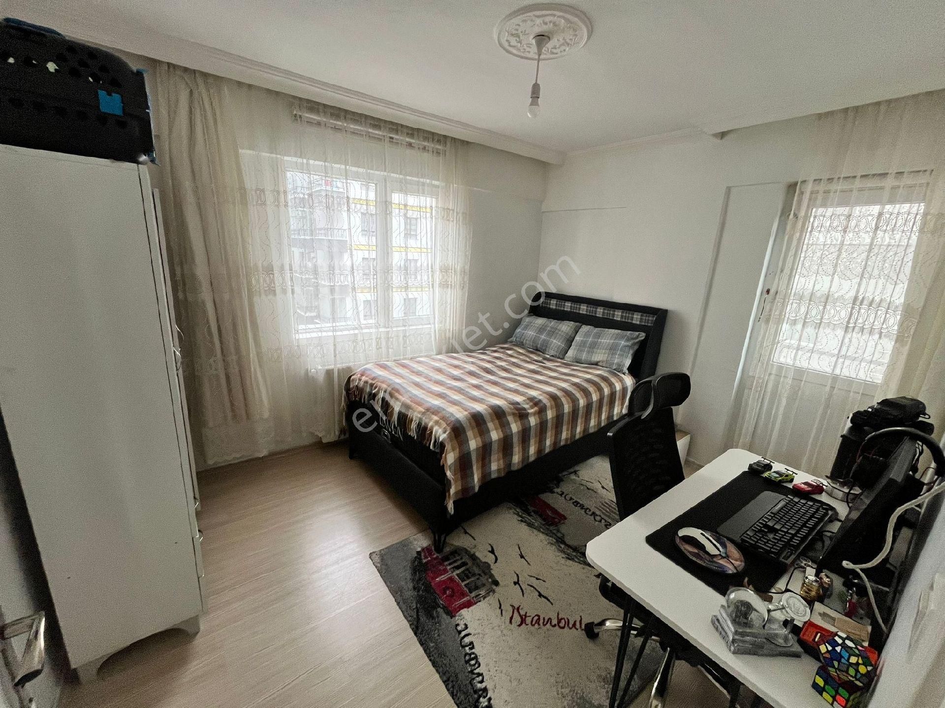 Hüseyingazi Göbekte 1.katta 3+1 - Görsel 18