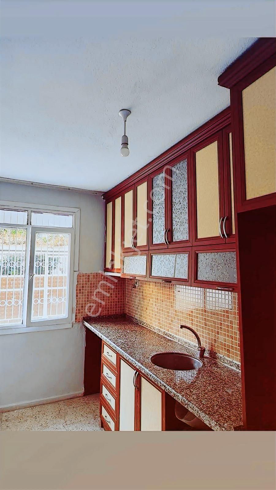 Barış Mah Engel Cami Civarı 2 Katlı Müstakil Satılık - Görsel 7