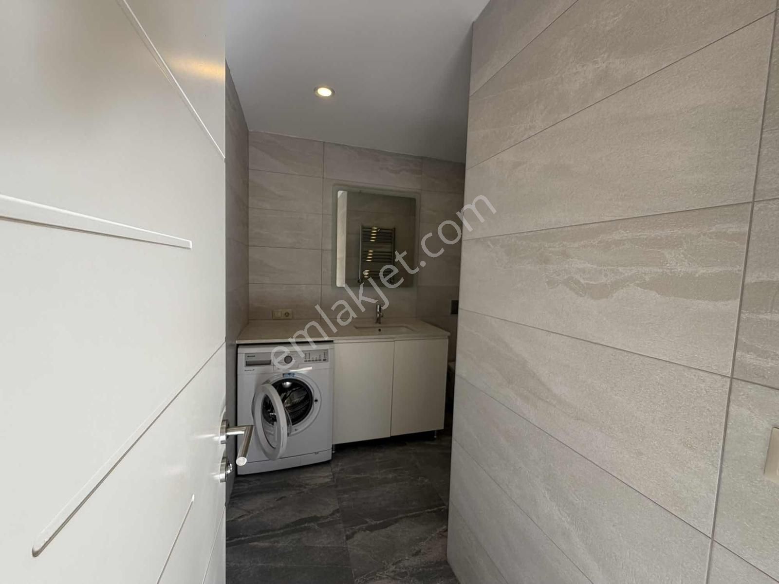 Nişantaşı Teşvikiye Genç Binada Kiralık 1+1 Beyaz Eşyalı Daire - Görsel 15