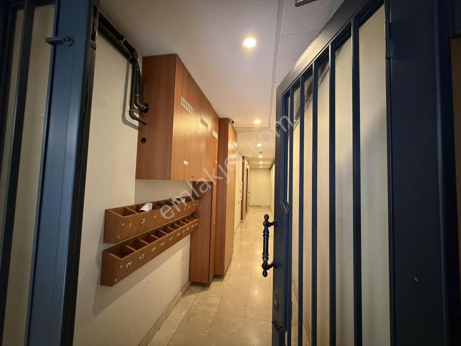 Nişantaşı Teşvikiye Genç Binada Kiralık 1+1 Beyaz Eşyalı Daire - Görsel 3