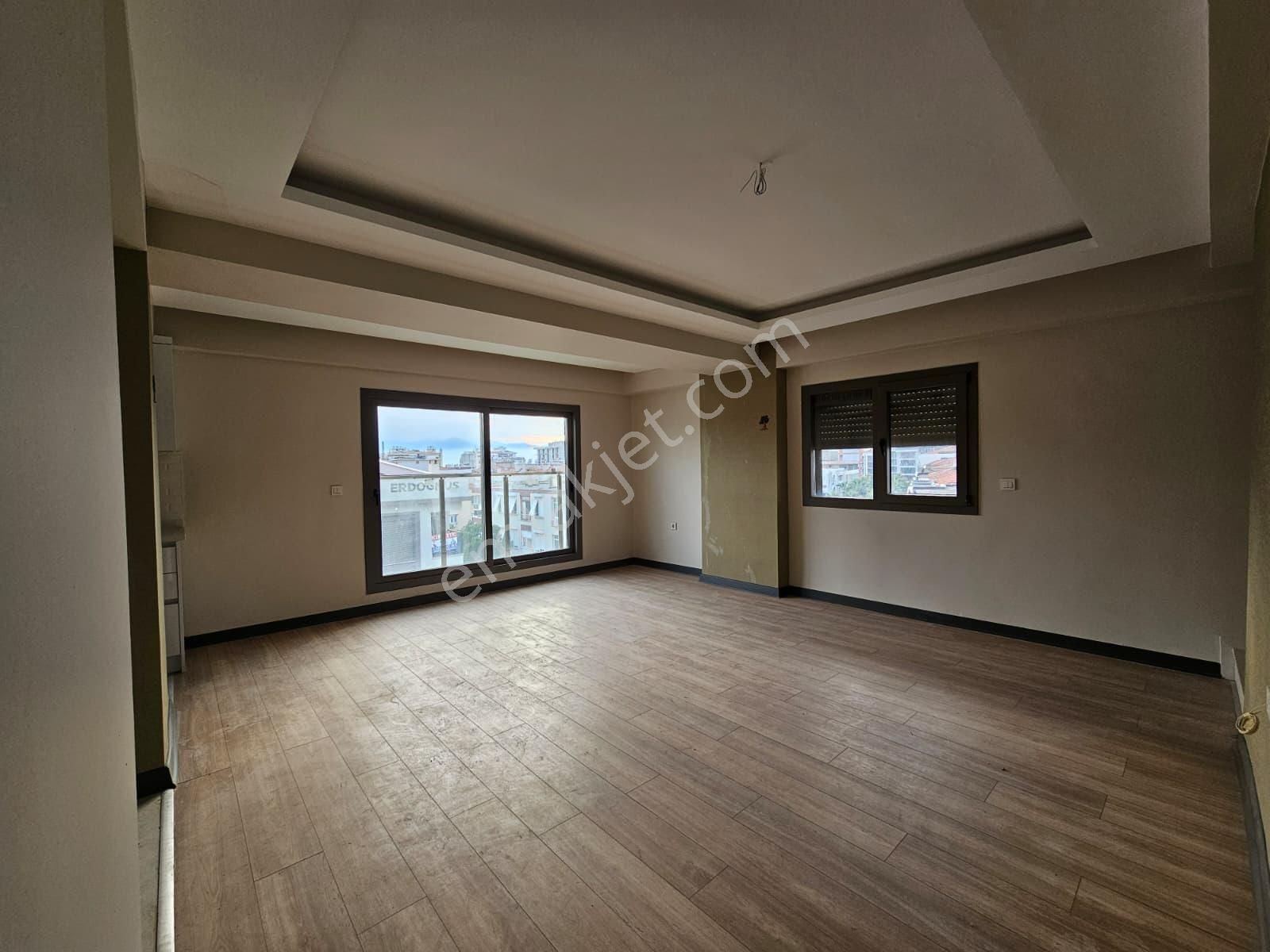 Karşıyaka Aksoy Palmıye Sokakta Satılık 3+1 Dubleks - Görsel 7