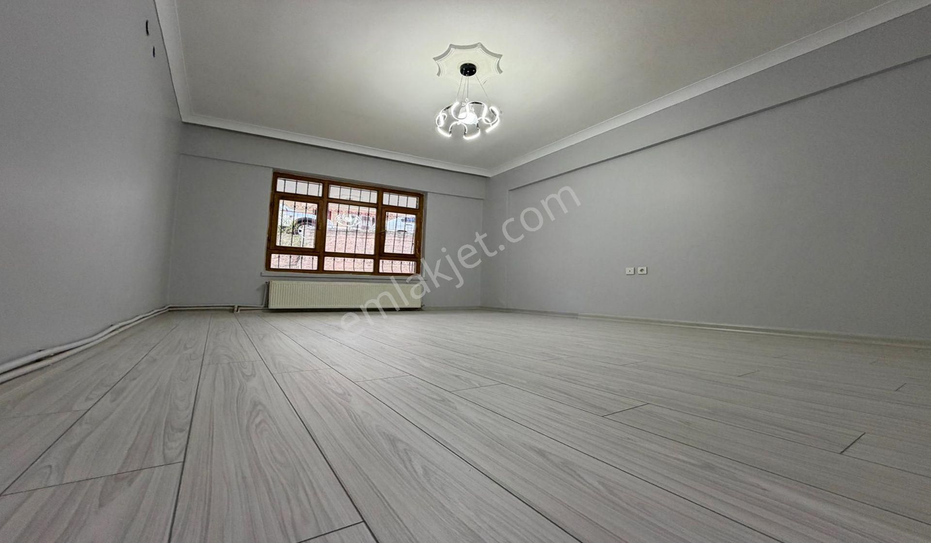 Kuşcağız Gazeller Caddesi Yüksek Giriş Ful Yapılı Balkonlu - Görsel 25