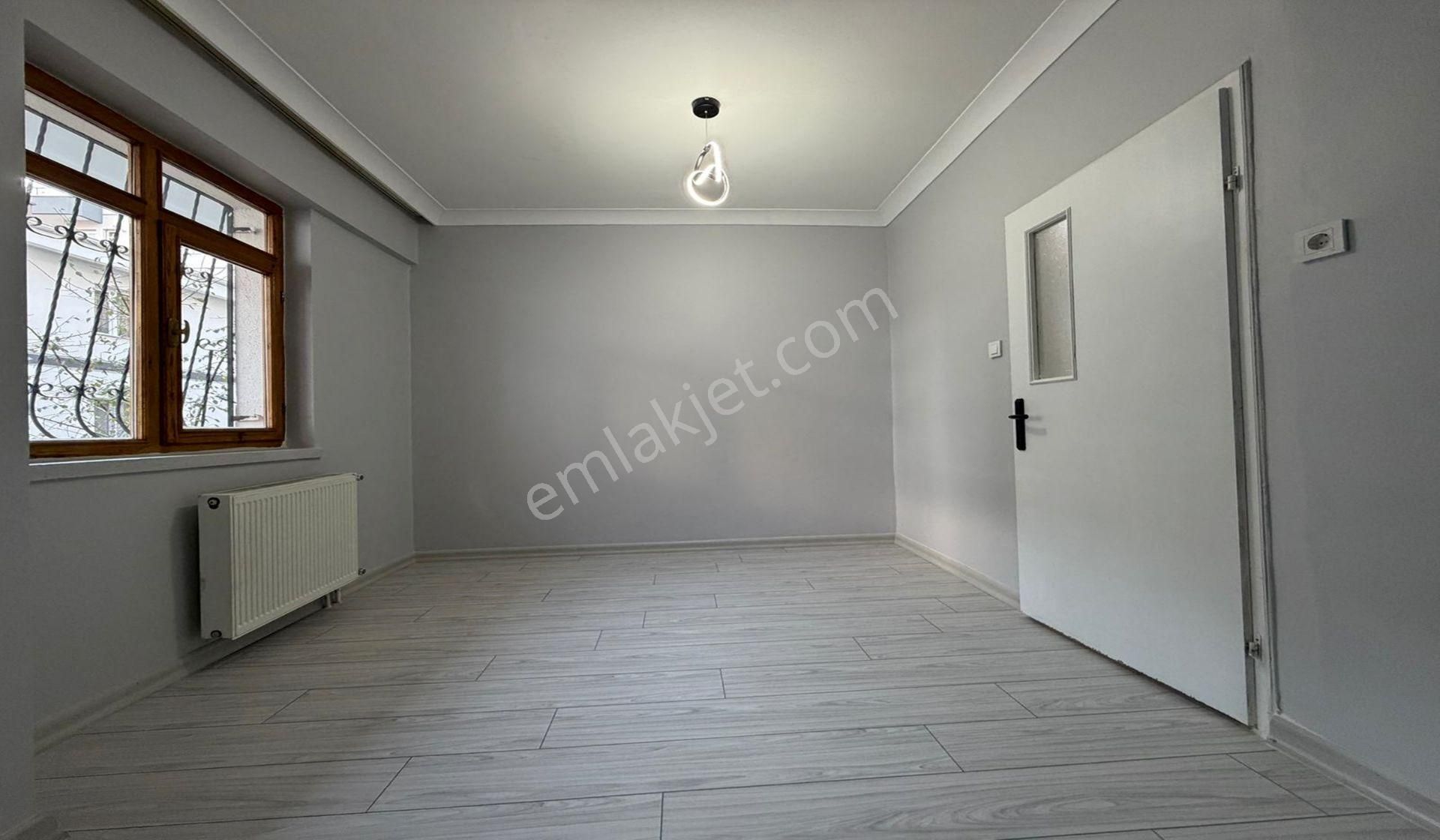 Kuşcağız Gazeller Caddesi Yüksek Giriş Ful Yapılı Balkonlu - Görsel 13