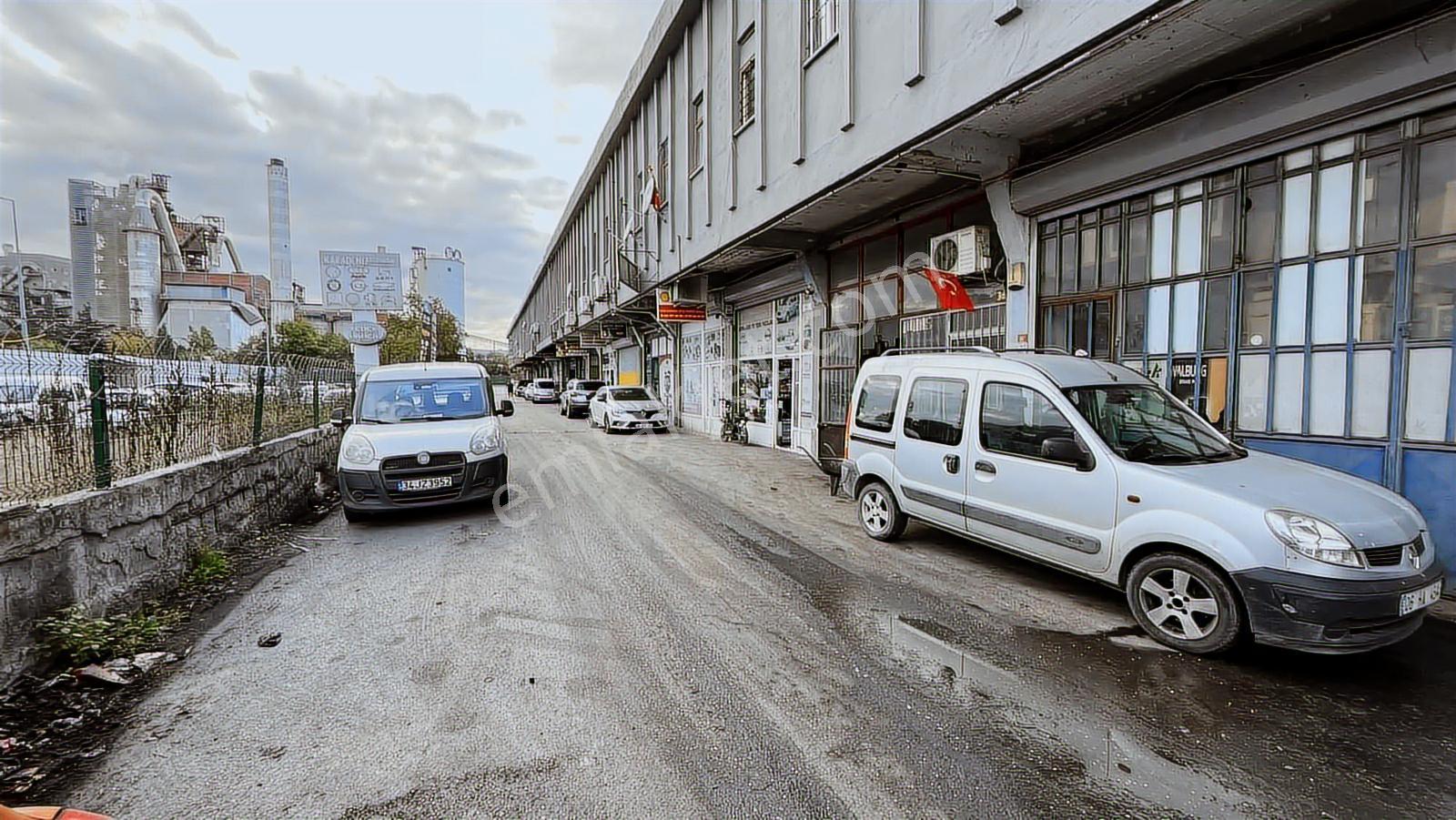 Büyükçekmece Mimarsinan Gül Tur Sanayi Sitesinde Satılık Dükkan - Görsel 3