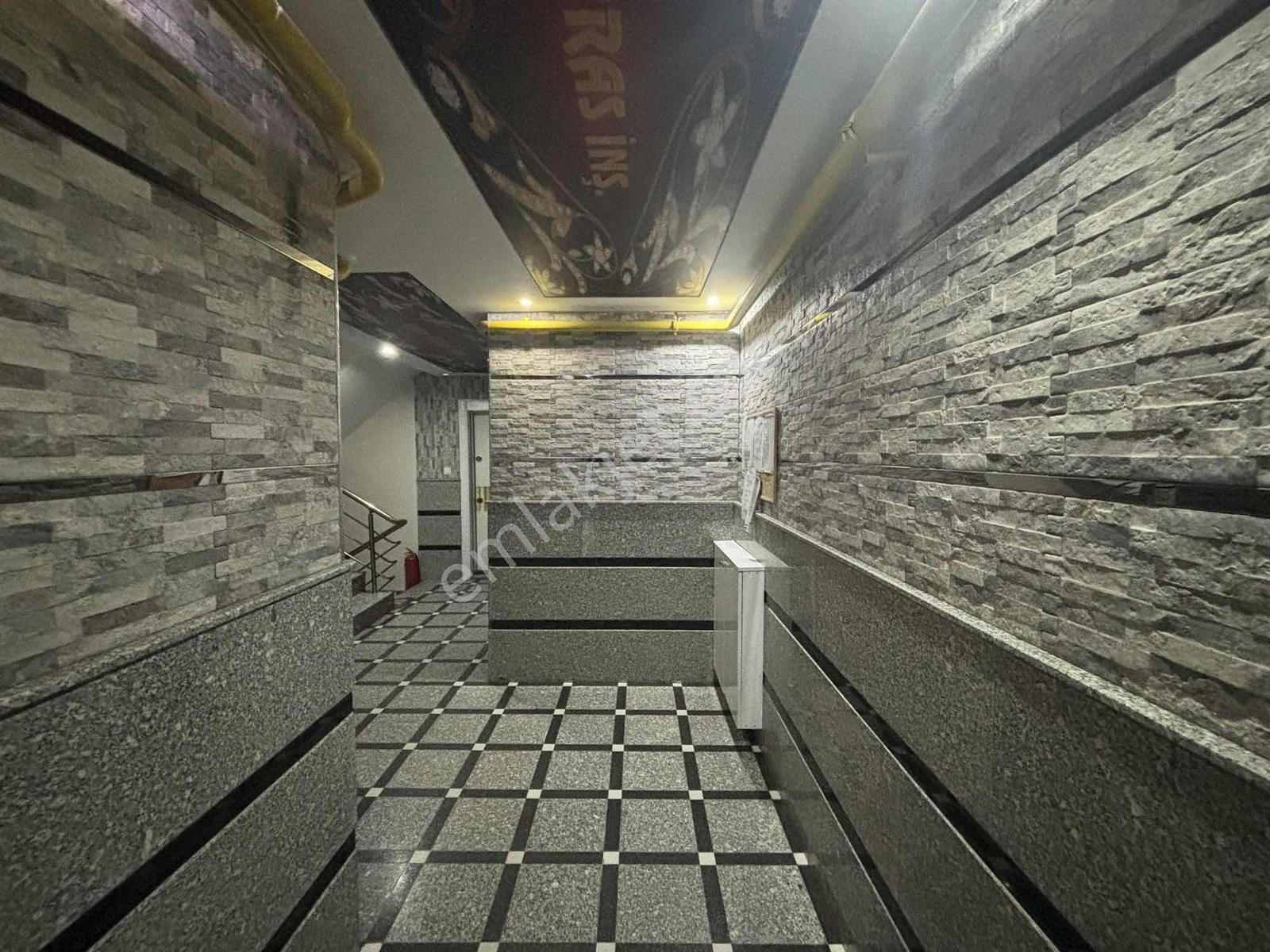 Fa Özbir'den Merkezi Lokasyonda Çift Girişli 4+2 Dublex Daire.. - Görsel 11