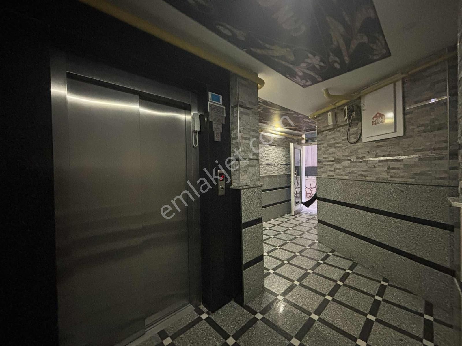 Fa Özbir'den Merkezi Lokasyonda Çift Girişli 4+2 Dublex Daire.. - Görsel 23