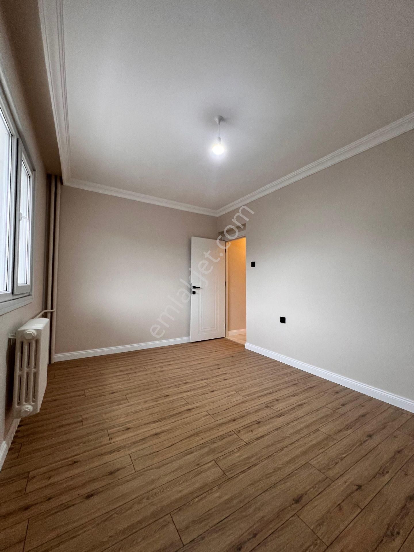 Kaçmaz'dan Aydınevler'de 7/24 Güvenlikli Sitede Lüks Yapılı 3+1 - Görsel 21