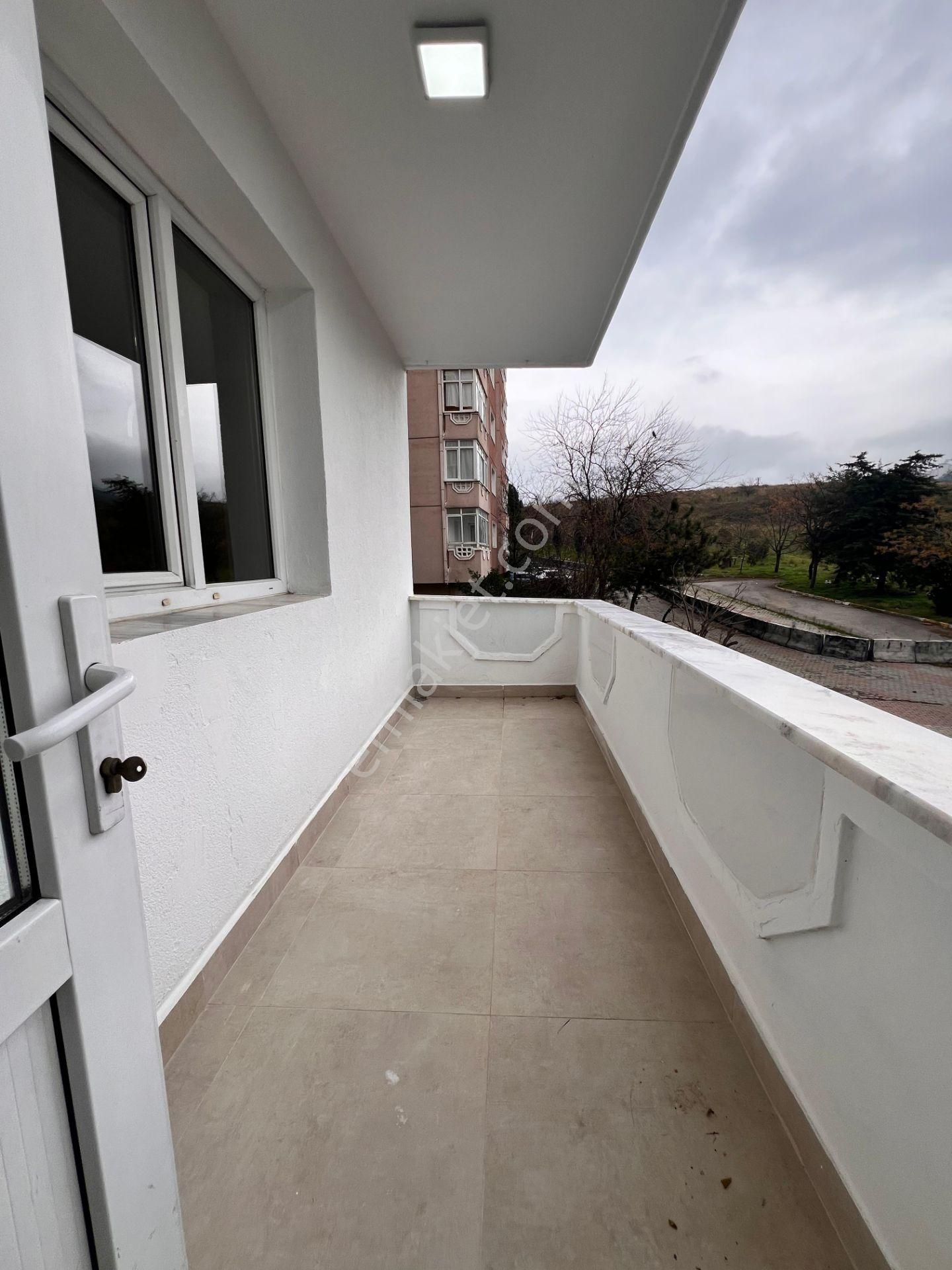 Kaçmaz'dan Aydınevler'de 7/24 Güvenlikli Sitede Lüks Yapılı 3+1 - Görsel 30