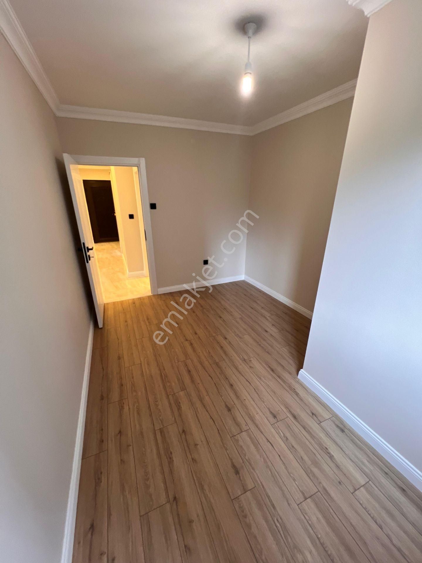 Kaçmaz'dan Aydınevler'de 7/24 Güvenlikli Sitede Lüks Yapılı 3+1 - Görsel 26