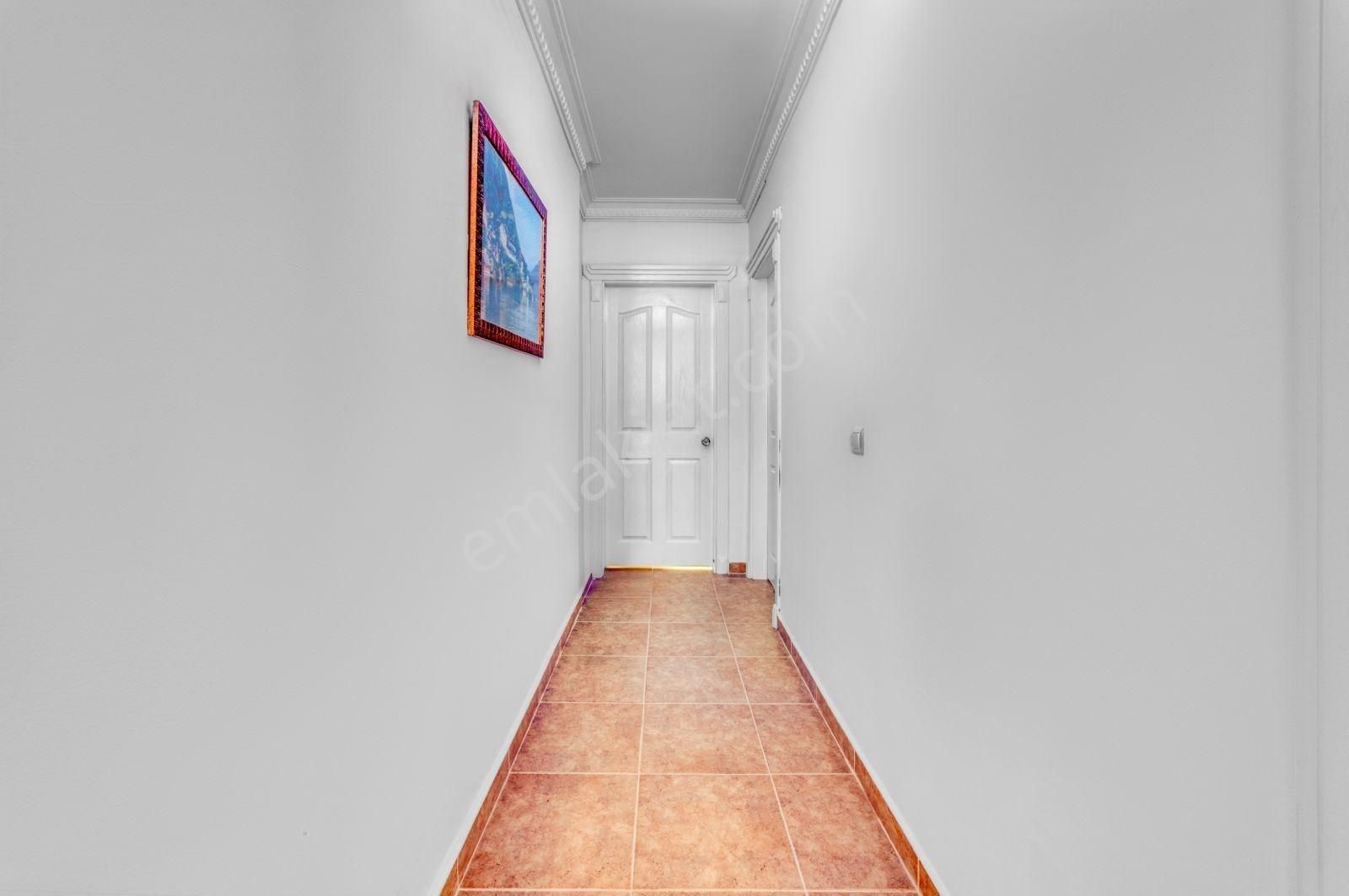 Alanya Avsallar’da Müstakil Bahçeli Lüks 3+1 Villa - Görsel 21