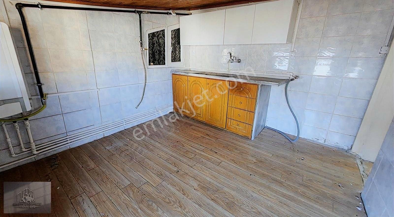 Sulyapıdan Güneşli De Satılık Çatı Katı Daire - Görsel 15