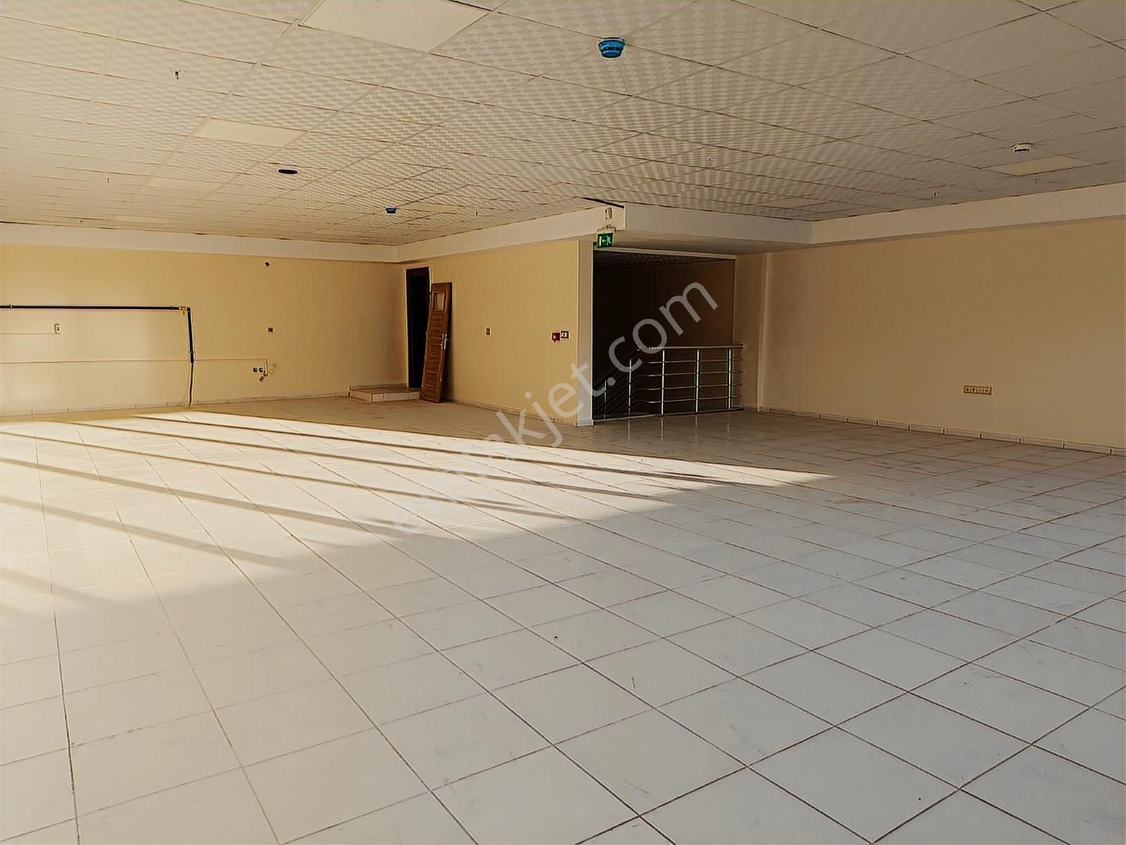 Karatay Fevziçakmak Arlı Sanayide Satılık Dükkan 280 M² - Görsel 7