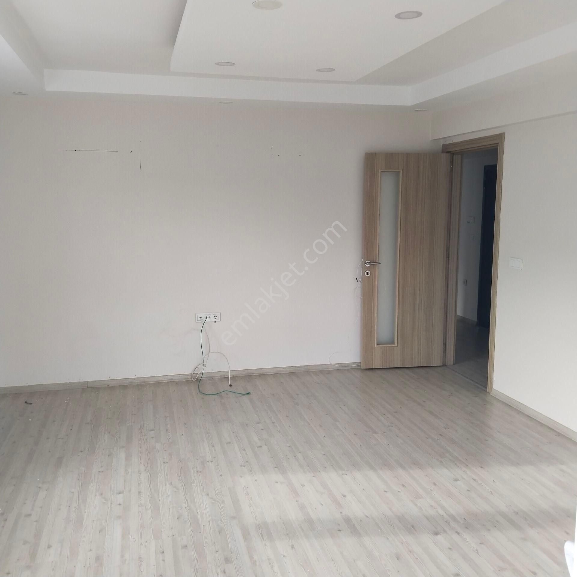 Ayrancılar Da Hastane Yakını Anayola 200m Cıft Cephe 95 M2 2+1 Daıre - Görsel 17