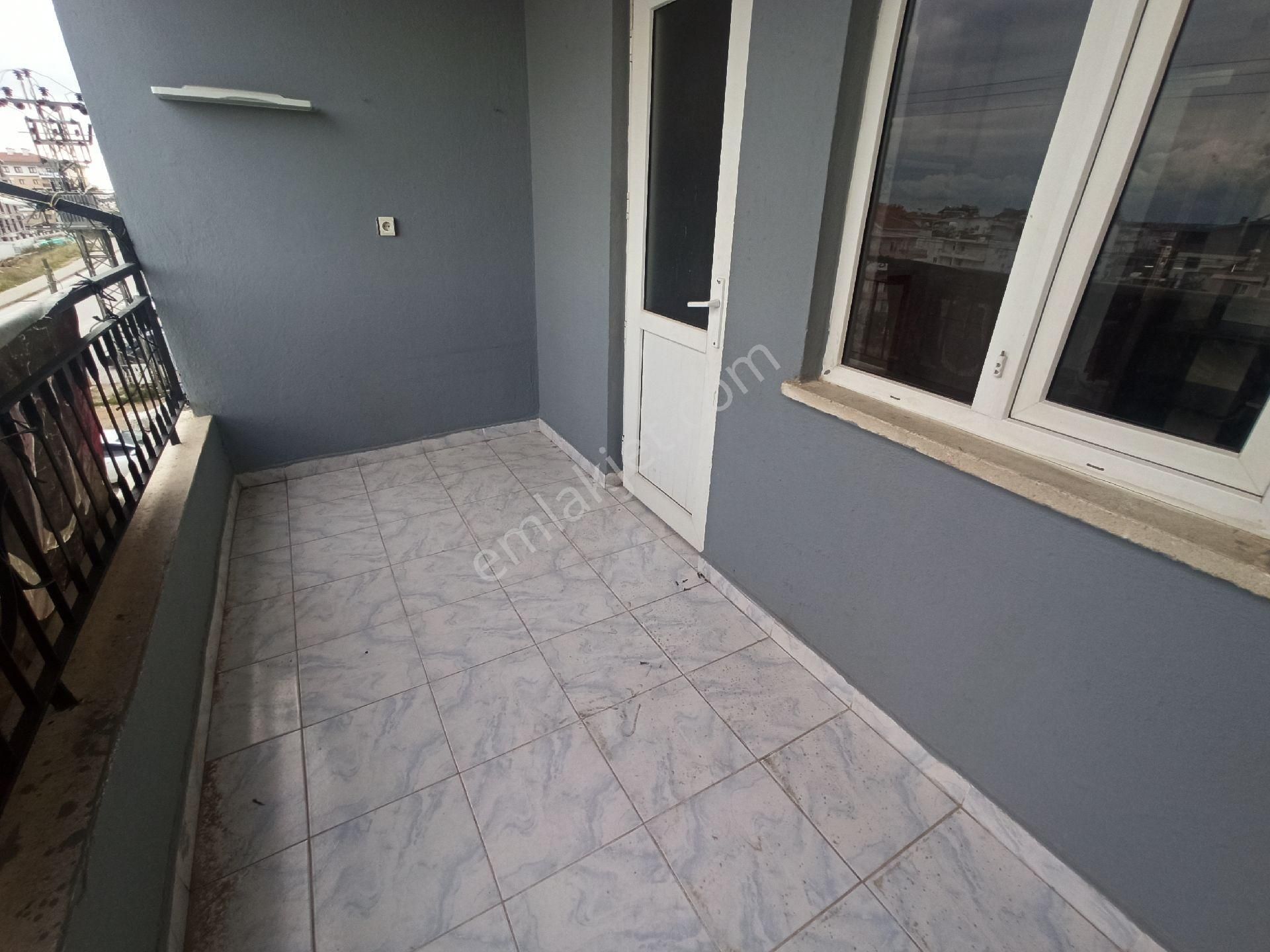 İdamax'tan Salkım Evler'de Geniş Ara Kat 2+1 Güney, Doğu Cepheli Kiralık Daire - Görsel 3