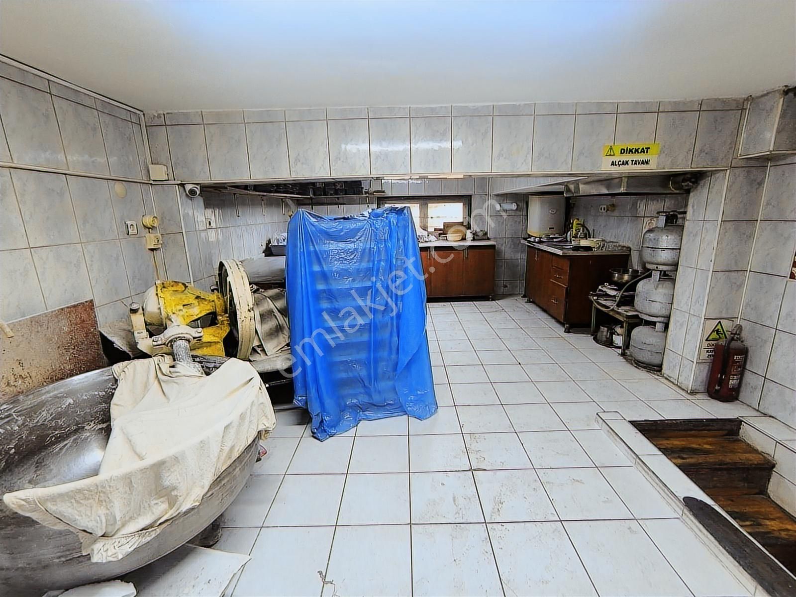 Kemerköprü Cadde Üzeri Devren Kiralık 2 Katlı Fırın İmalathane - Görsel 2