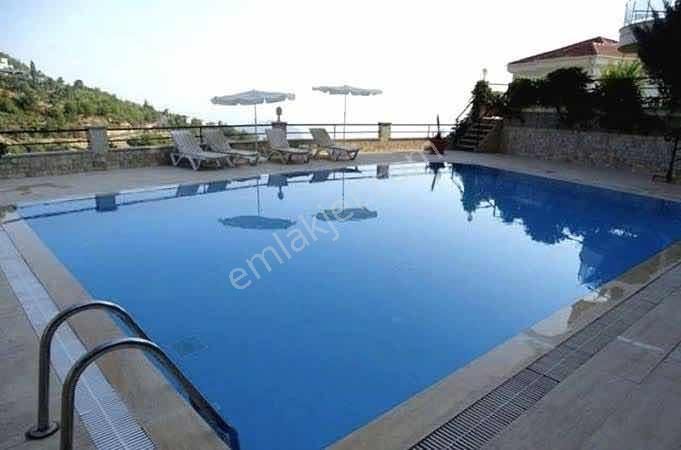 Alanya Bektaşta İkamete Uygun Villa