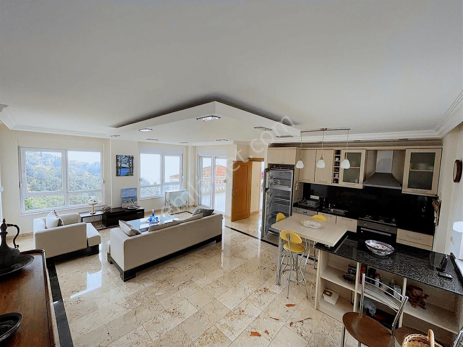 Alanya Bektaşta İkamete Uygun Villa - Görsel 16