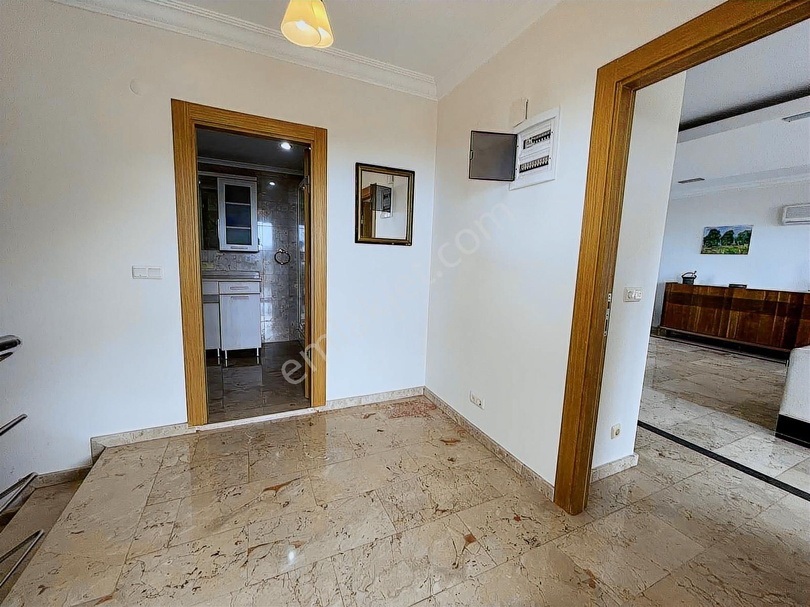 Alanya Bektaşta İkamete Uygun Villa - Görsel 20