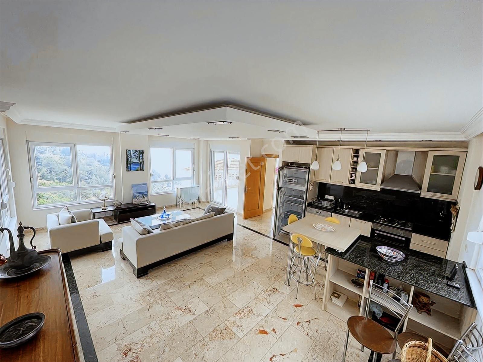 Alanya Bektaşta İkamete Uygun Villa - Görsel 11