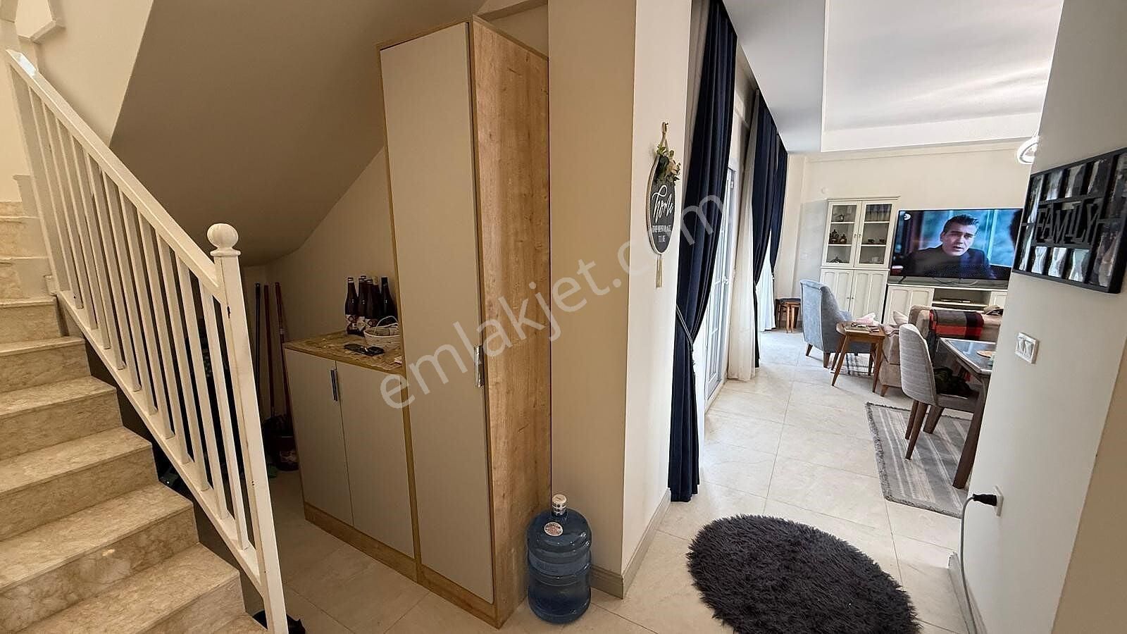 Kuşadası'nda Bahçeli Ve Havuzlu Günlük Olanaklarla İç İçe Villa - Görsel 34