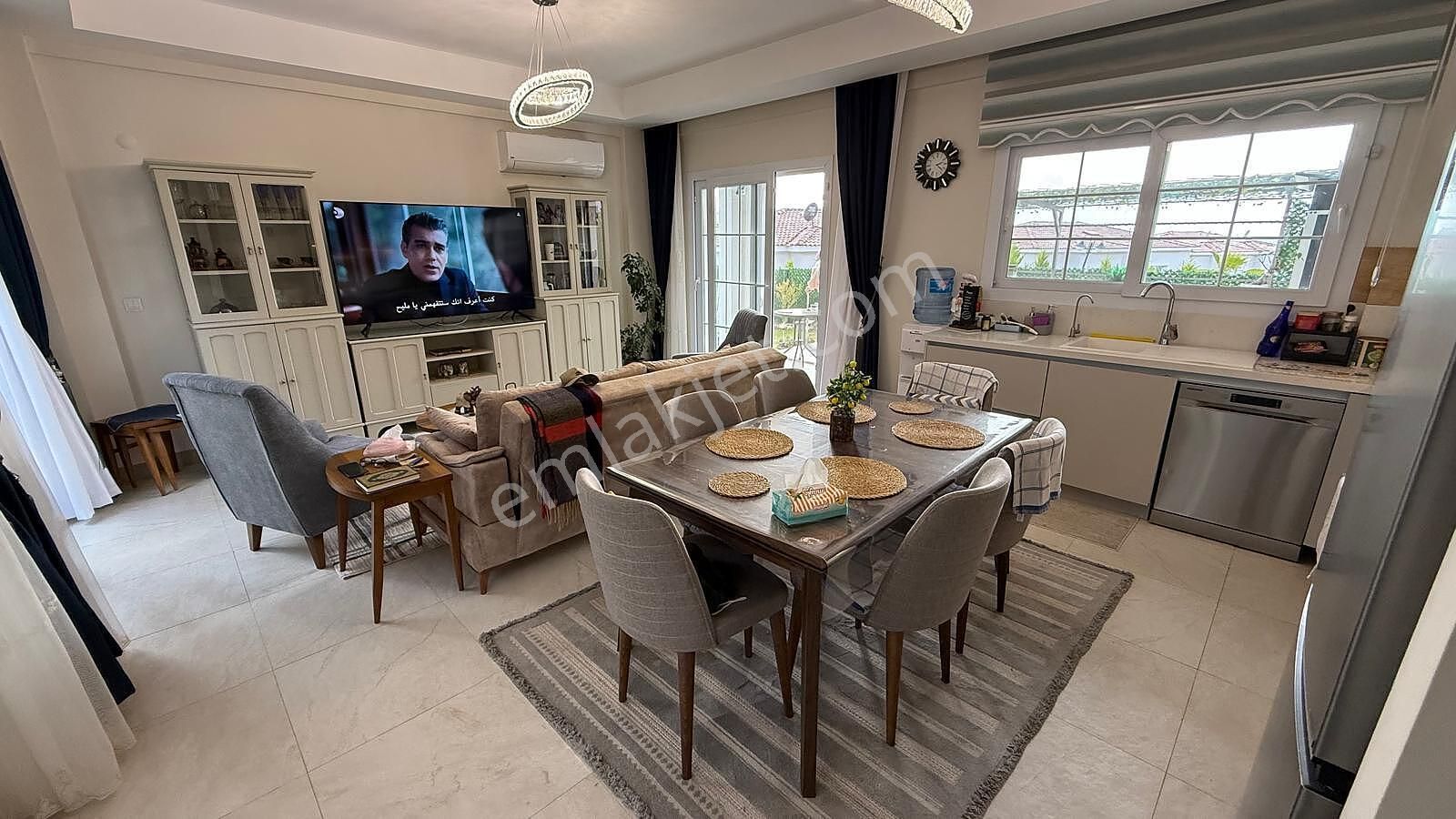 Kuşadası'nda Bahçeli Ve Havuzlu Günlük Olanaklarla İç İçe Villa - Görsel 20