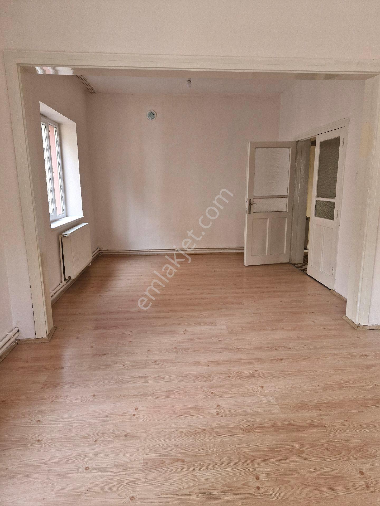 Kepeci Mah. Güllük Sokak Kombili 3+1 Daire - Görsel 12