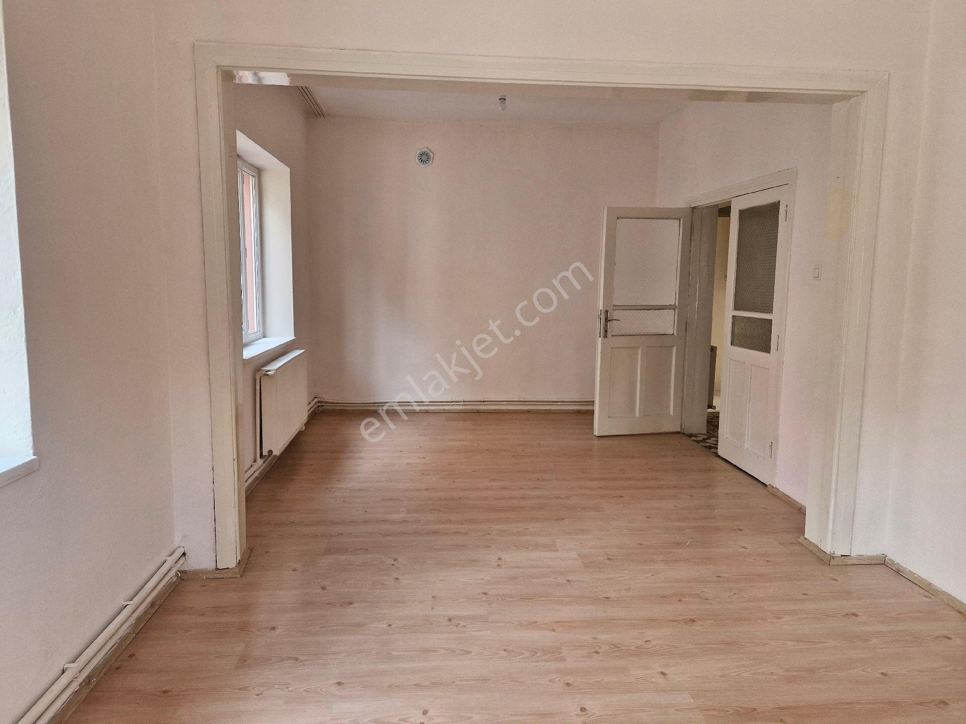 Kepeci Mah. Güllük Sokak Kombili 3+1 Daire - Görsel 15