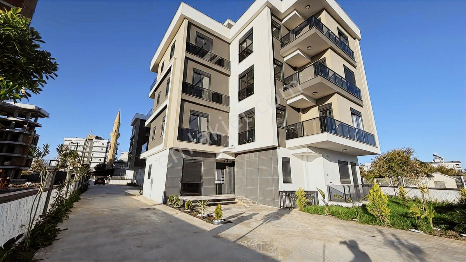 Acil Fiyat Düştü Göksu'da Havuzlu Sıte Içerısınde Sıfır Daıre - Görsel 9