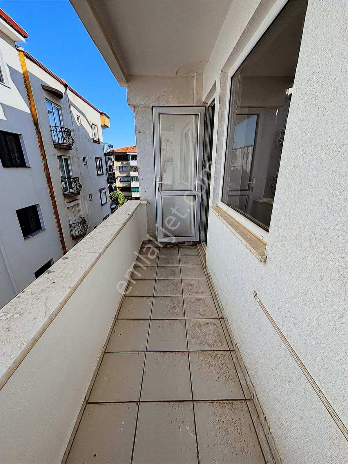 Kaan Emlak İncilipınar Şubesinden Aydem Sgk Karşısı Lüks Daire - Görsel 12