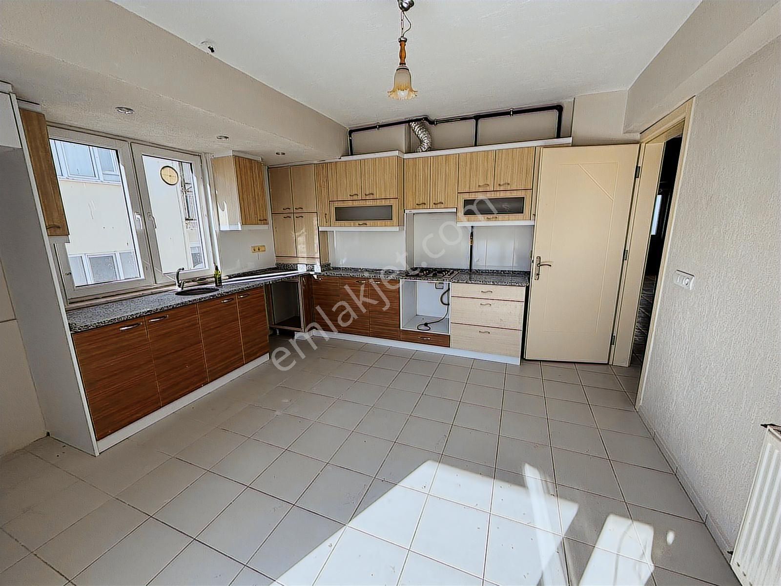 Kaan Emlak İncilipınar Şubesinden Aydem Sgk Karşısı Lüks Daire