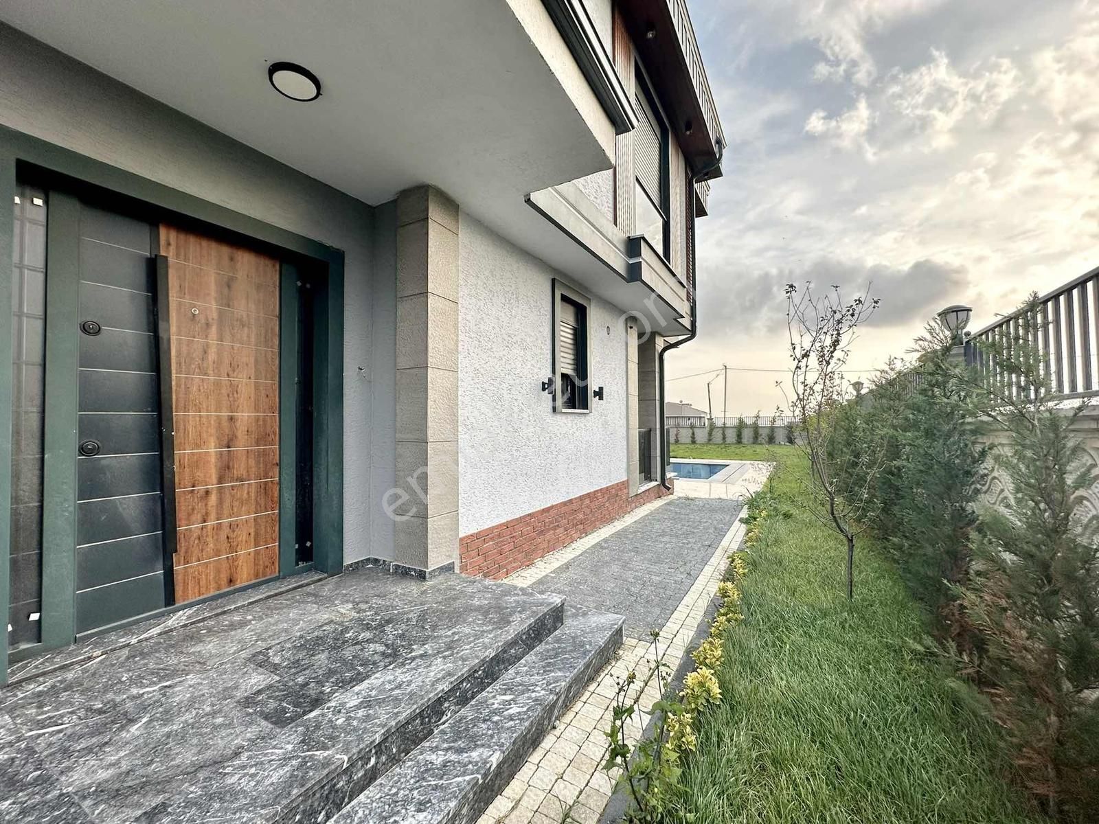 [kassel Yapı] 700m2 Bahçe - Havuzlu - 4+1 - Fırsat Villa !! - Görsel 15