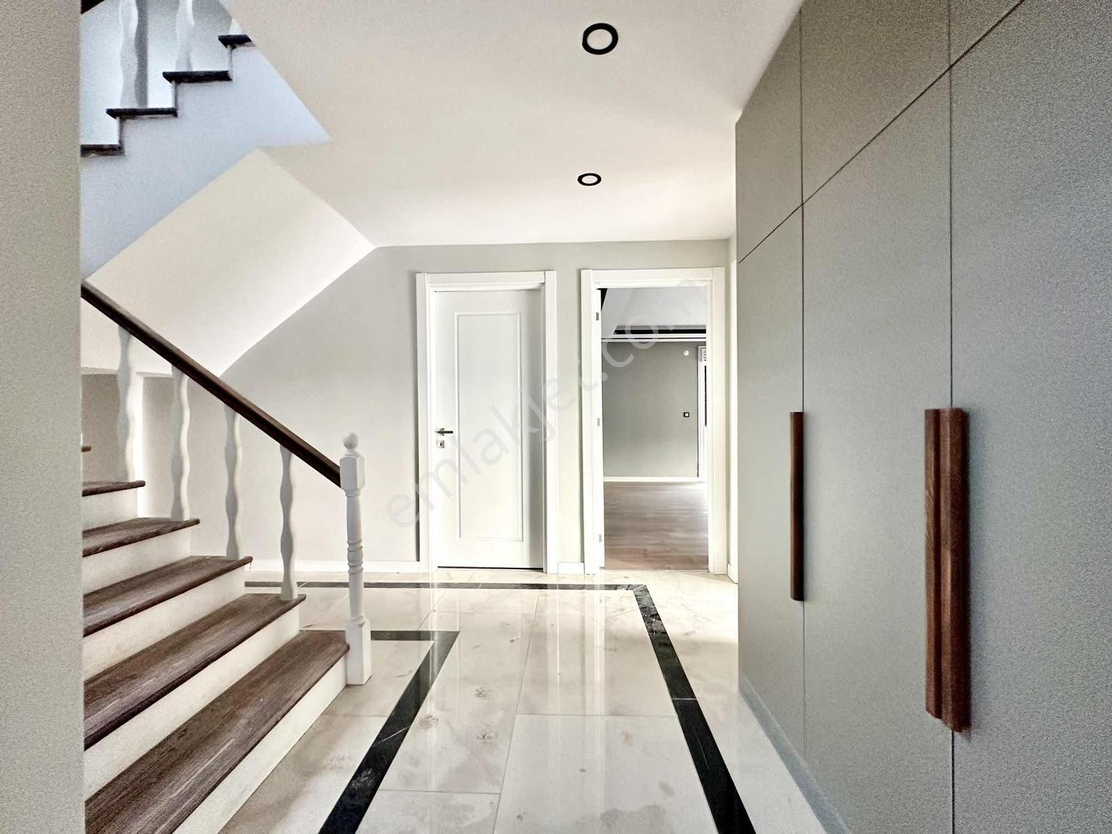 [kassel Yapı] 700m2 Bahçe - Havuzlu - 4+1 - Fırsat Villa !! - Görsel 17