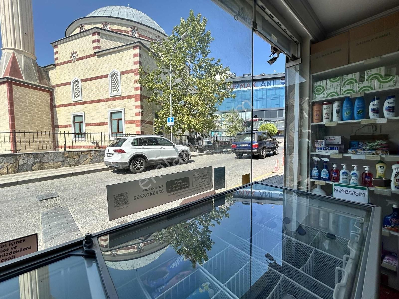 Çengelköyde Satılık Arsa Paylı Fırsat Dükkan - Görsel 24