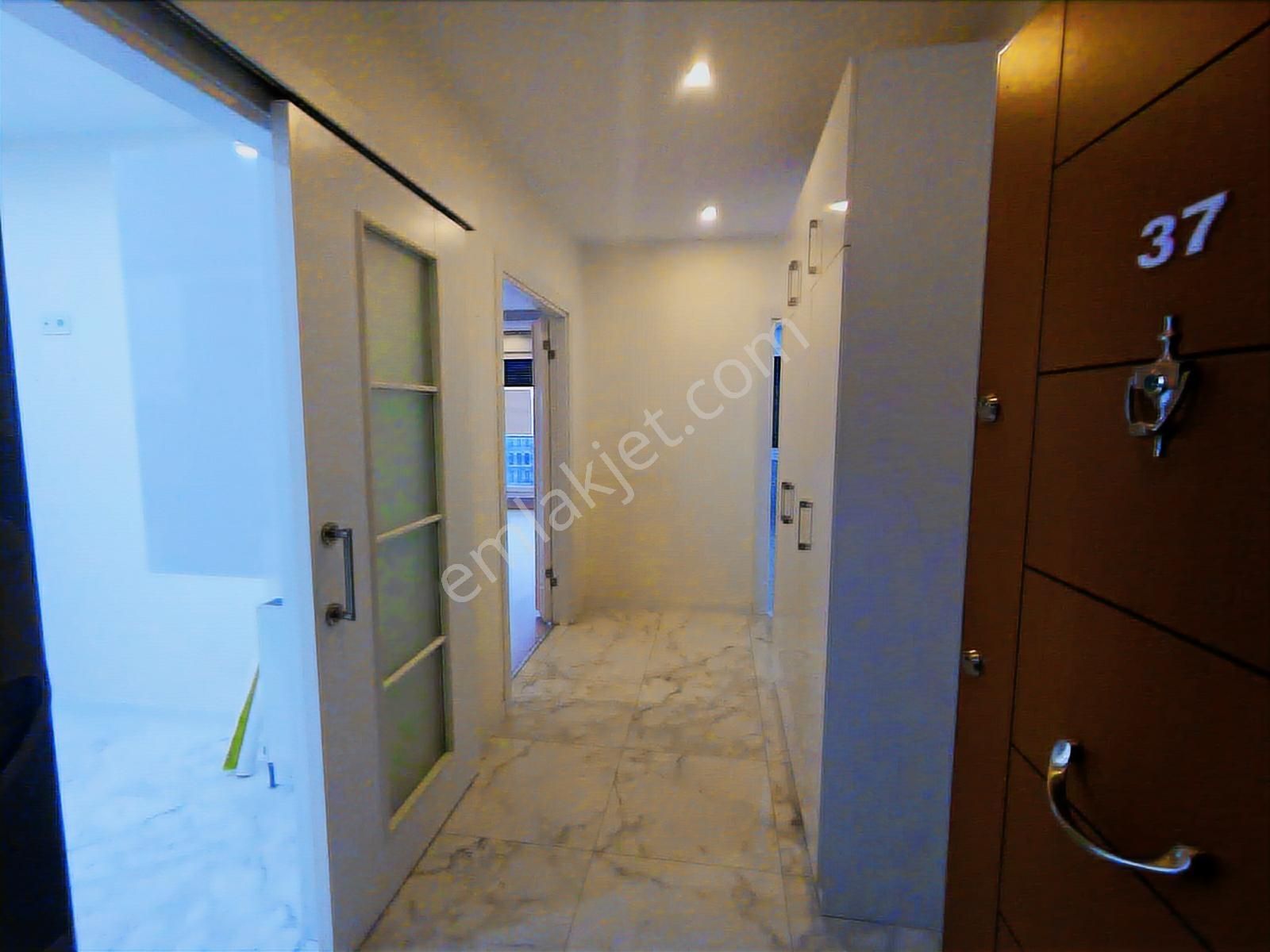 Suadiye'de Marmaraya Yakın 100m² Net 3+1 Balkonlu Daire - Görsel 31