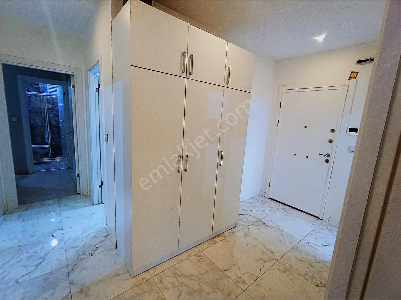 Suadiye'de Marmaraya Yakın 100m² Net 3+1 Balkonlu Daire - Görsel 10