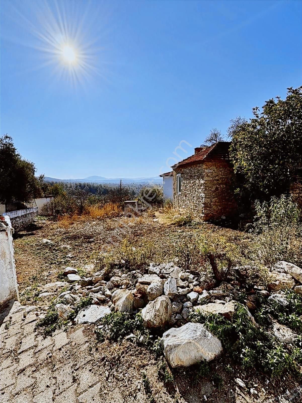 Milas Ulaş Mah Satılık Köy İçi Arsa