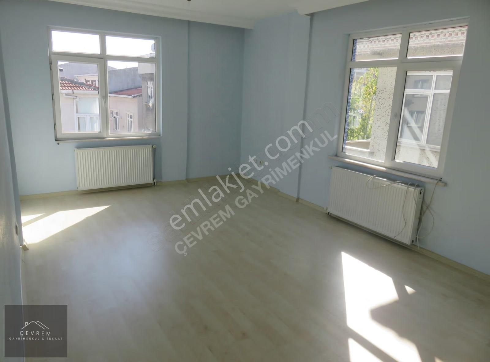 Gültepe'de Harika Konumda Metrobüse Yakın Kiralık 2+1 Arakat - Görsel 9