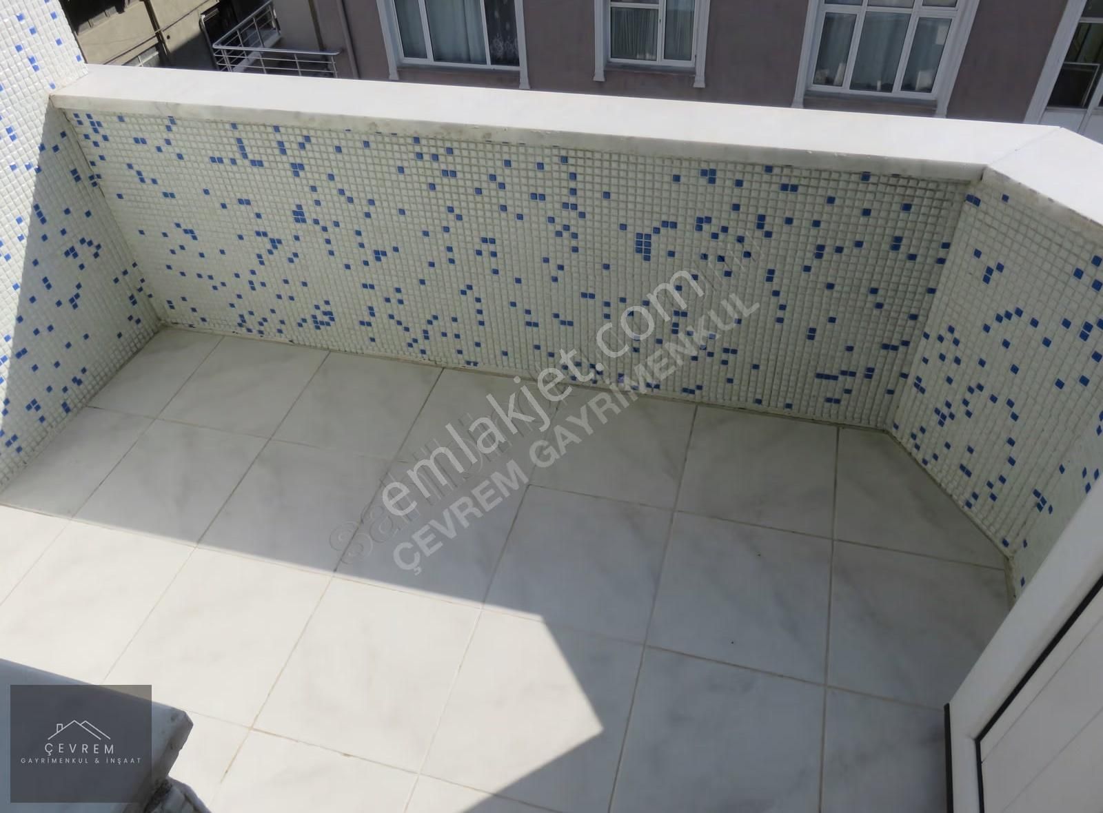 Gültepe'de Harika Konumda Metrobüse Yakın Kiralık 2+1 Arakat - Görsel 11