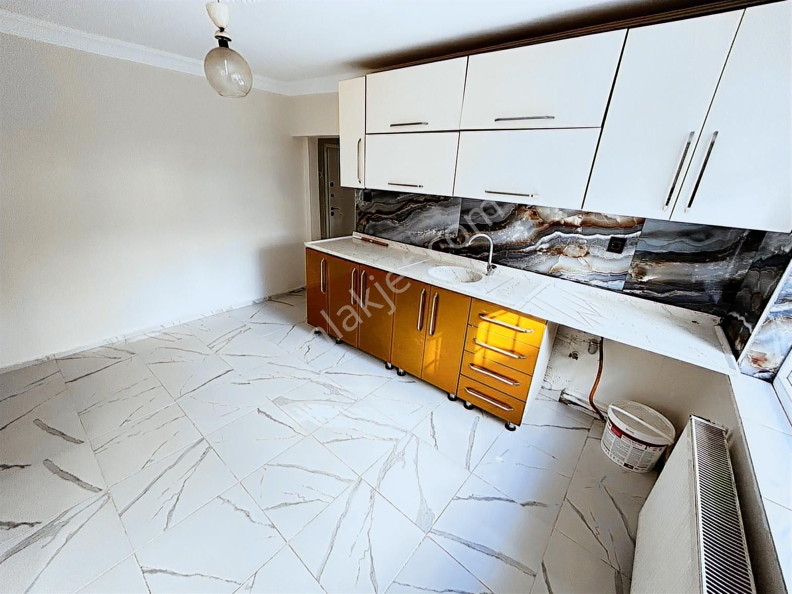 Sincan Plevne Mah'de 3+1 Full Yapılı Bağımsız Kupon Daire - Görsel 6