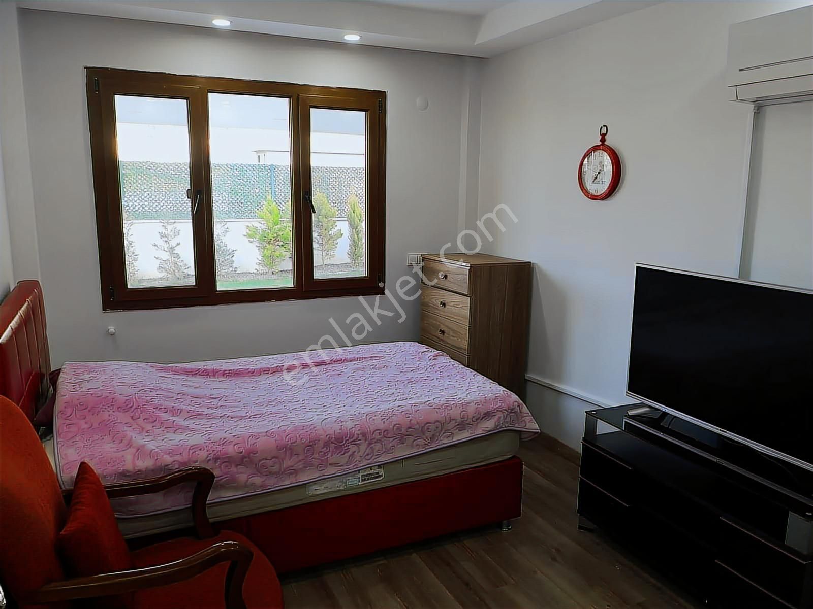 Kuşadası Güzelçamlı'da 180 M2 Müstakil Havuzlu Satılık 4+1 Villa - Görsel 7