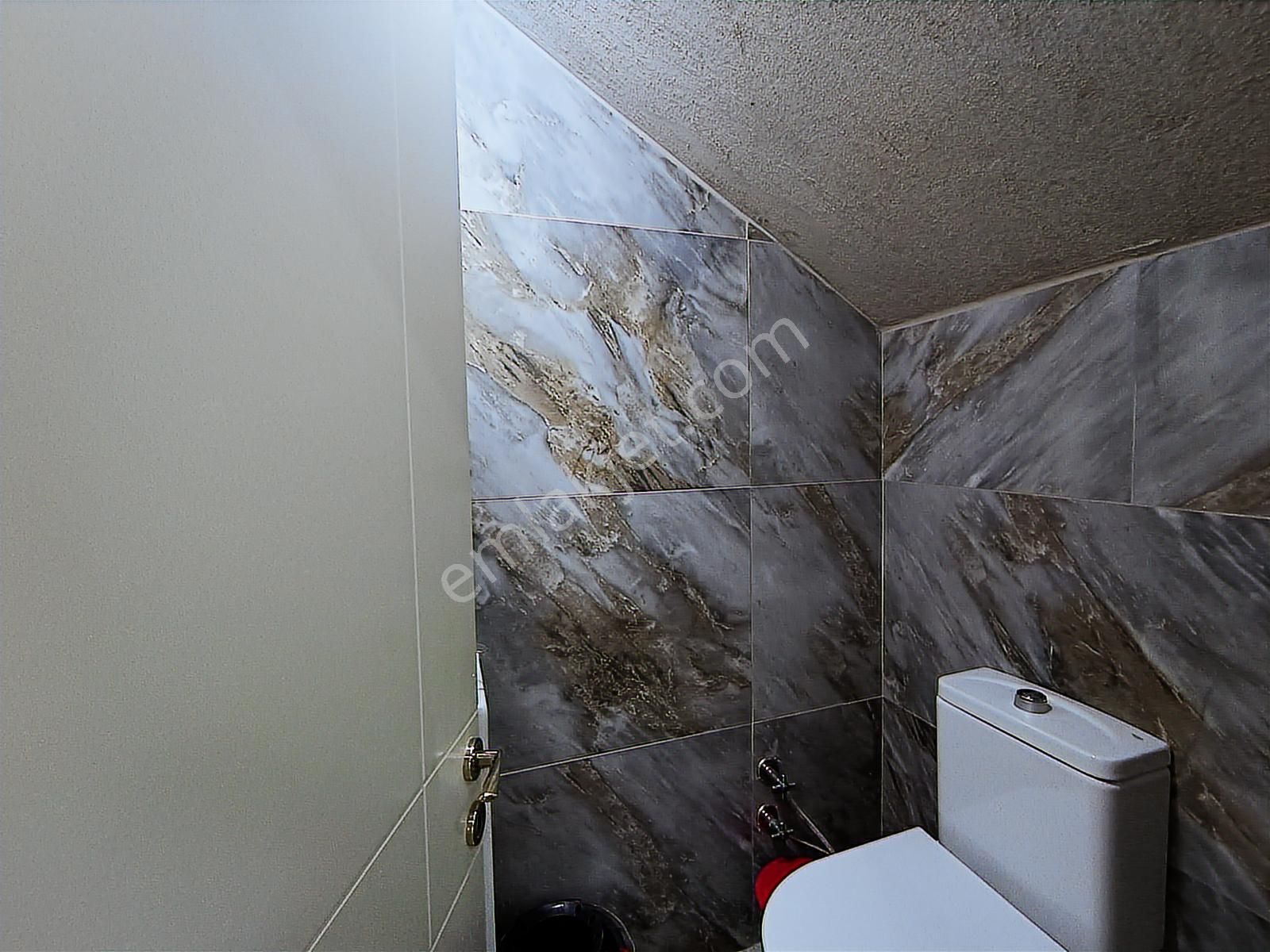 Kuşadası Güzelçamlı'da 180 M2 Müstakil Havuzlu Satılık 4+1 Villa - Görsel 10