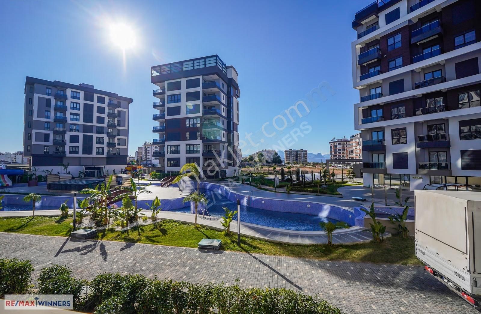 Çankaya Mahallesi Nefes Bahçe'de Kdv Avantajlı 5+2 Bahçe Dublex - Görsel 2